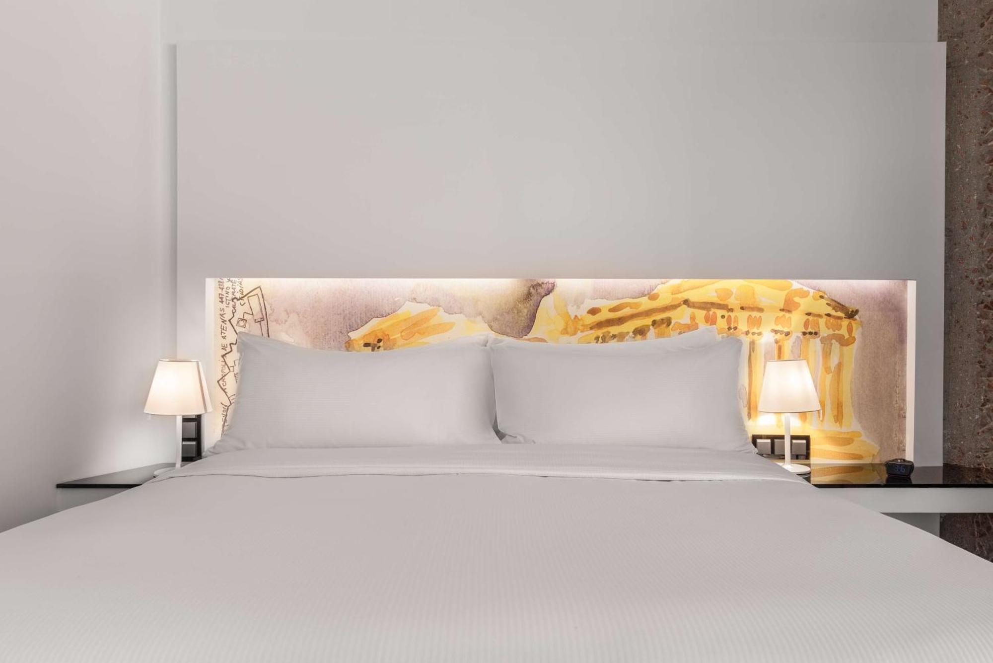 Отель Hilton Madrid Airport Экстерьер фото